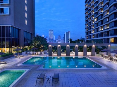 Carlton Hotel Singapore Swimming Pool