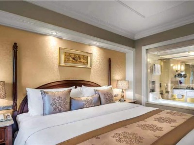 Business Superior King Room